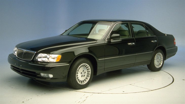 1997 Q45 iihs